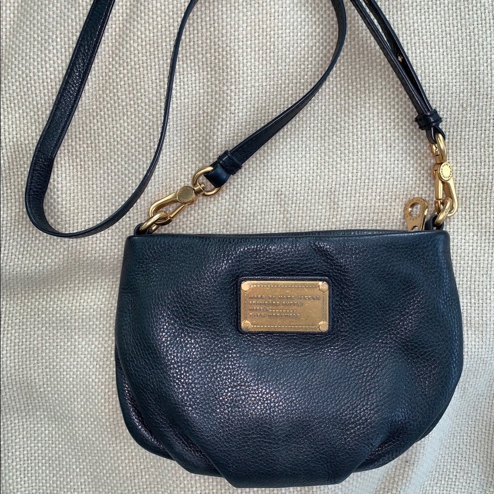Marc Jacobs Crossbody // Classic Q Percy Style